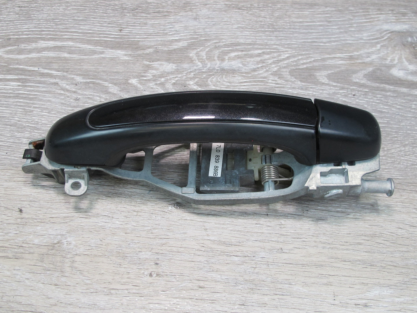 2008-2010 Porsche Cayenne 957 Rear Right Door Exterior Handle