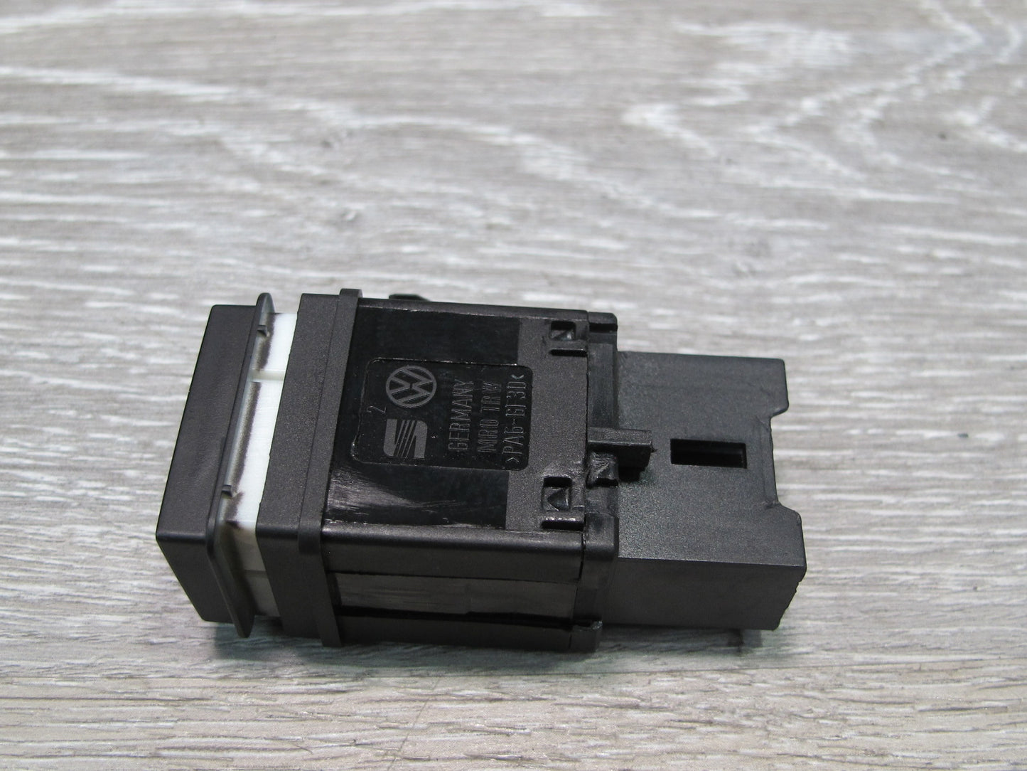 2003-2010 Porsche Cayenne 957 Dash PSM OFF Control Switch Button