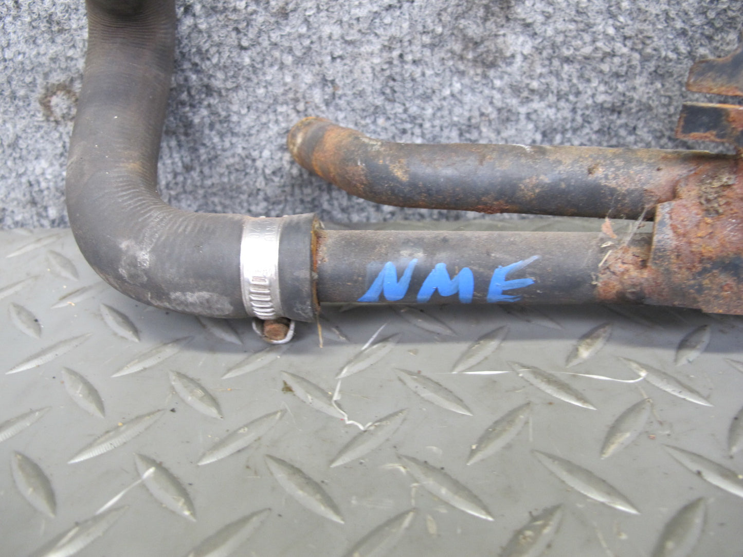 82-85 Mercedes W123 300D M617 617.952 Engine Cooling  Hose  Pipe Line Set OEM