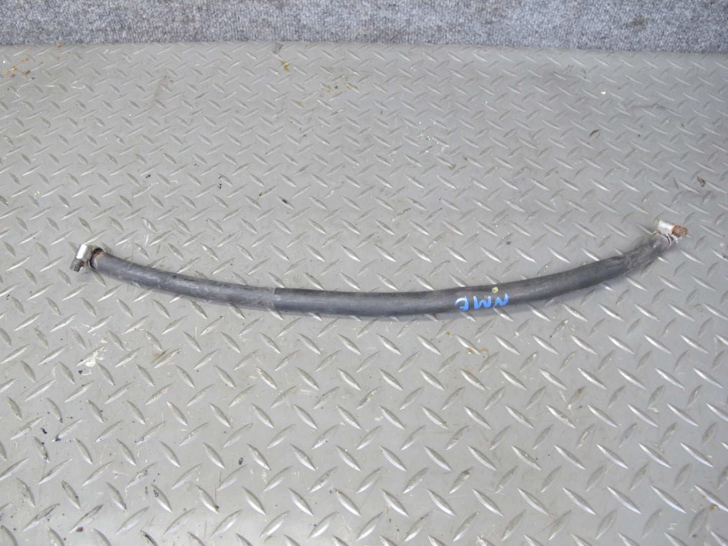 82-85 Mercedes W123 300D M617 617.952 Engine Cooling  Hose  Pipe Line Set OEM