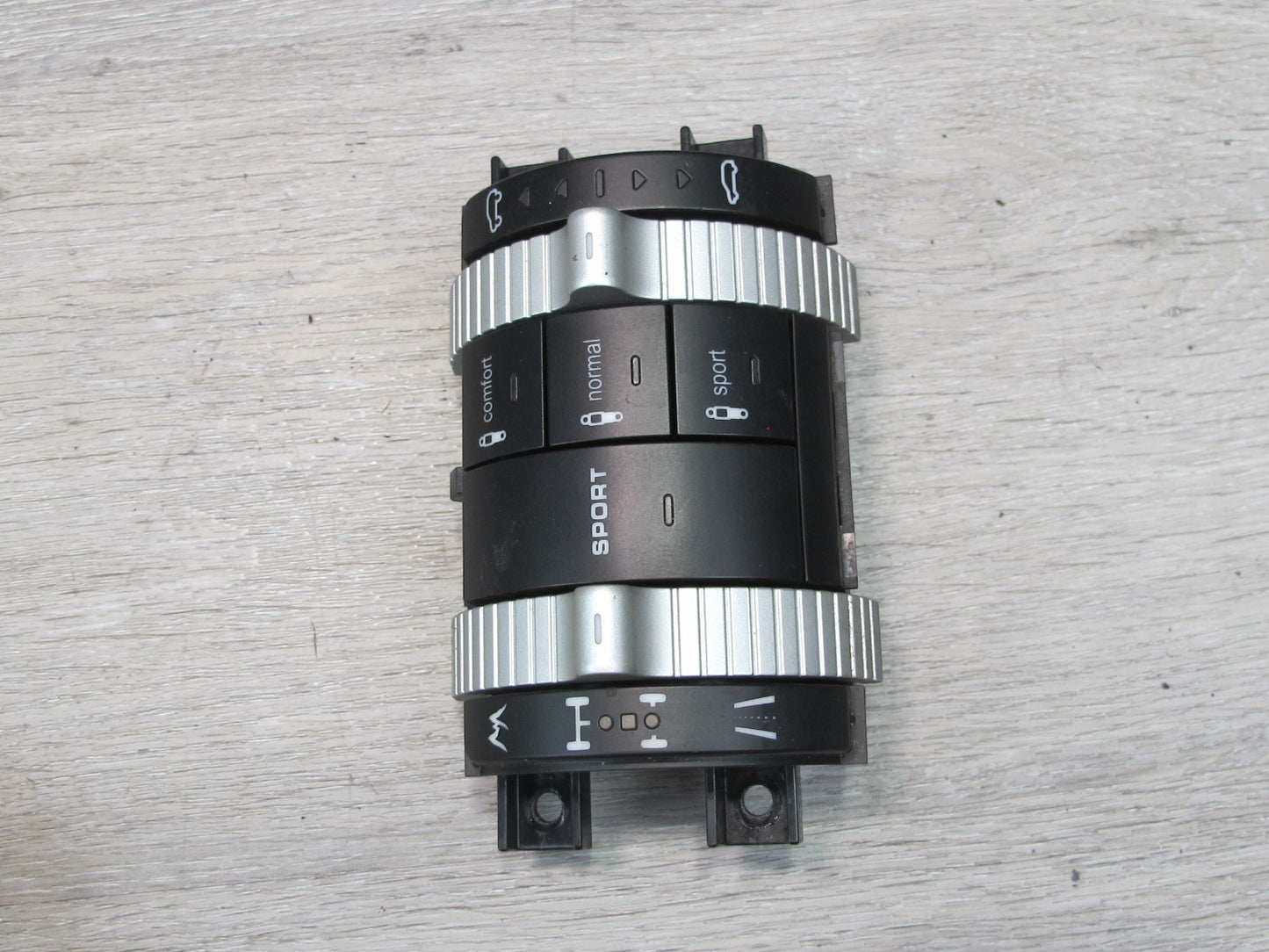 2008-2010 Porsche Cayenne 957 Self Leveling Suspension Control  Switch