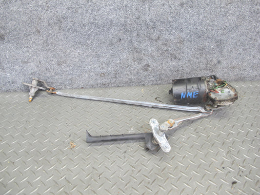 77-85 Mercedes W123 Windshield Wiper Transmission Linkage w Motor OEM
