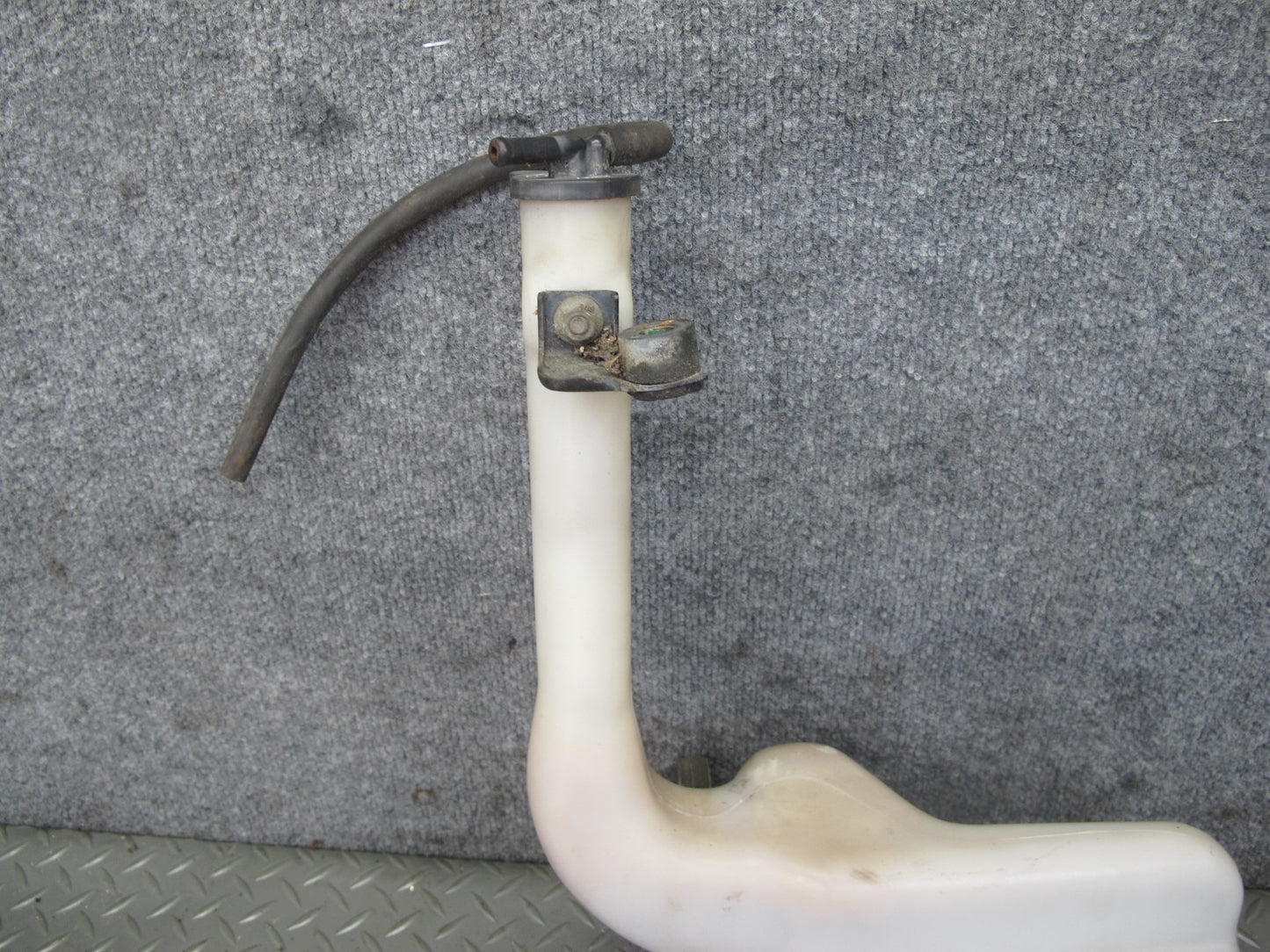 91-95 Toyota SW21L MR2 Engine Coolant Expansion Overflow Reservoir Tank OEM