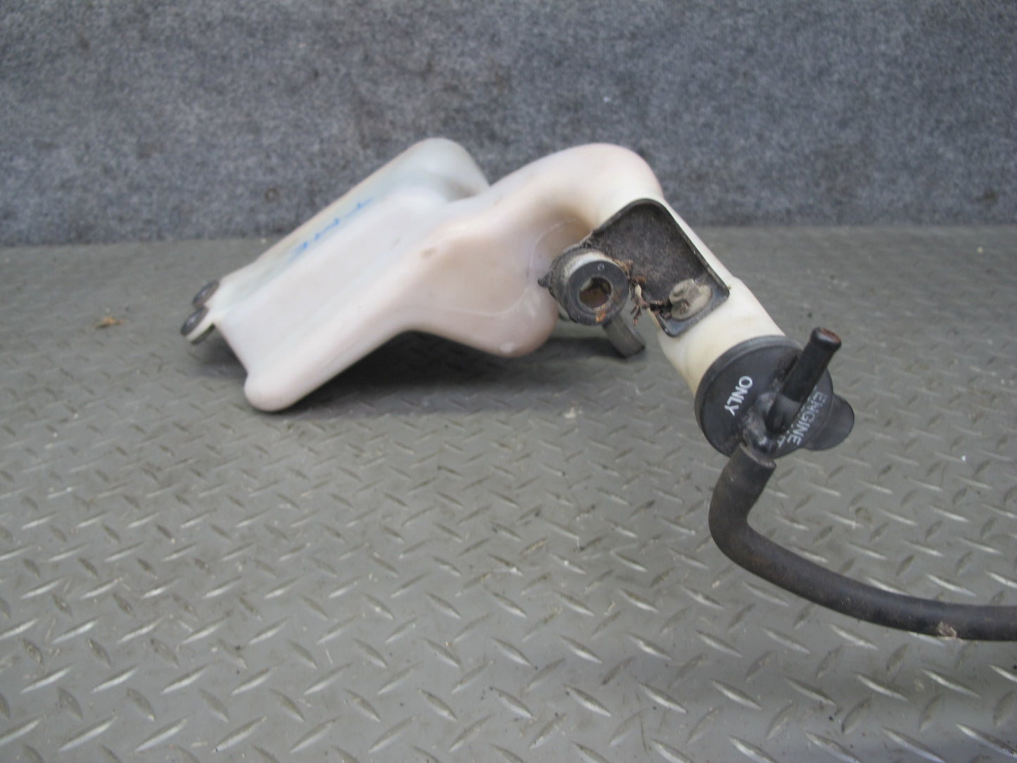 91-95 Toyota SW21L MR2 Engine Coolant Expansion Overflow Reservoir Tank OEM