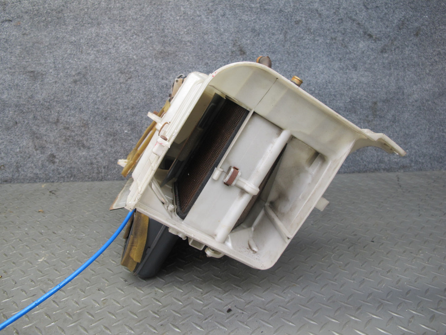 91-95 Toyota SW21L MR2 Heater Core Housing Assembly 87150-17240 OEM