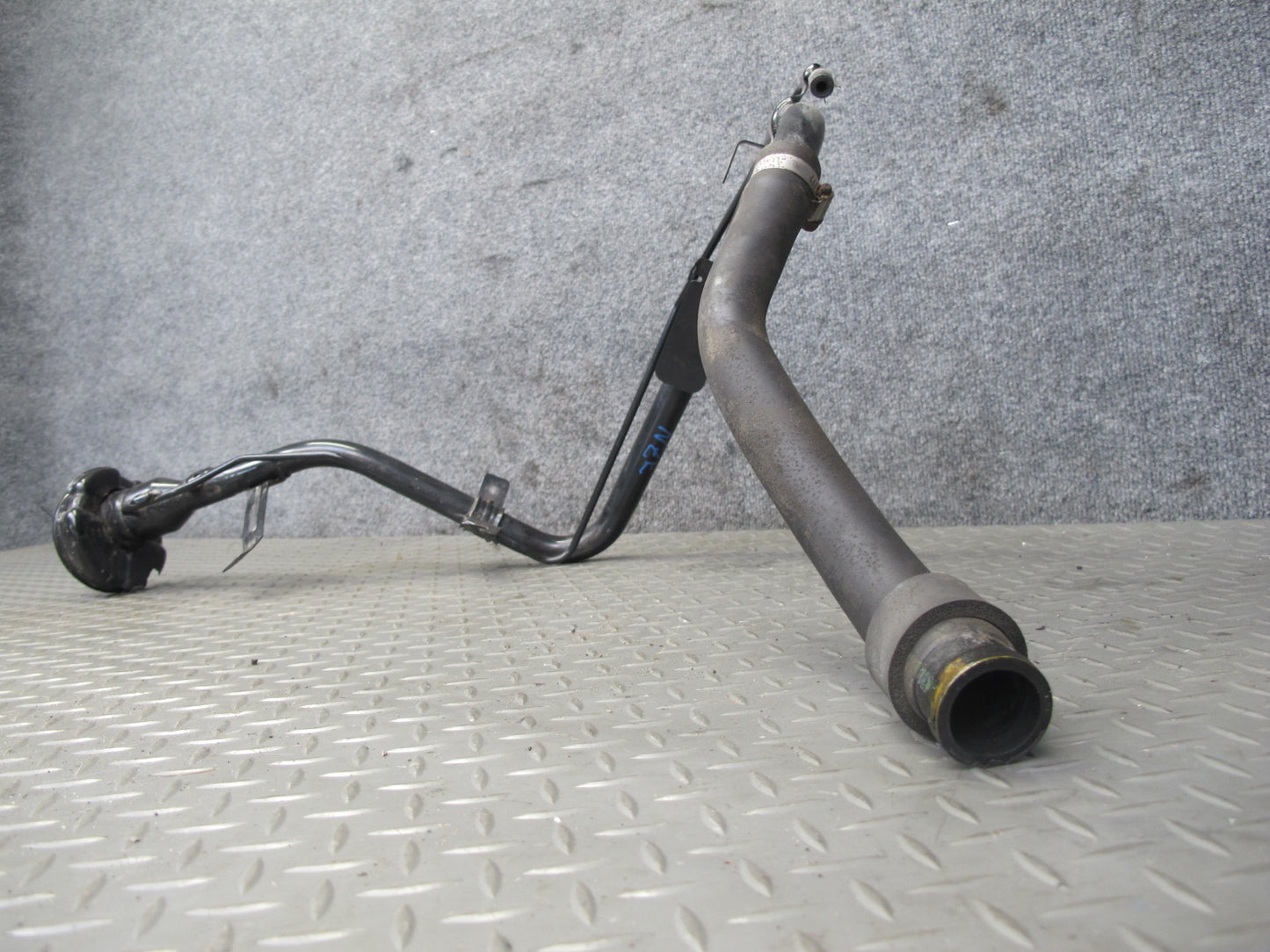 12-20 Nissan Z34 370Z Fuel Gas Tank Filler Neck w Cap Assembly OEM