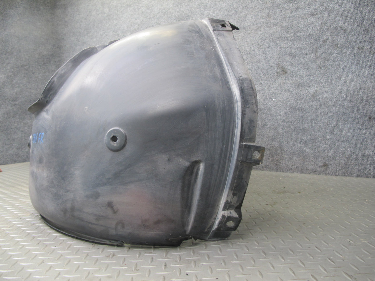 2001-2006 BMW E46 M3 Front Right Fender Liner Splash Shield Guard Cover 2695666