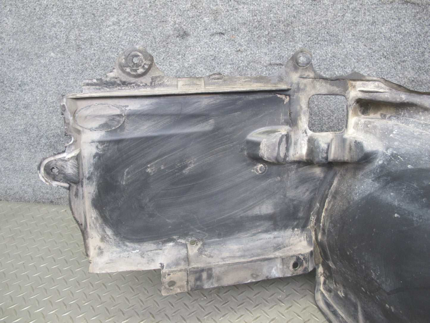 2001-2006 BMW E46 M3 Front Right Fender Liner Splash Shield Guard Cover 2695666