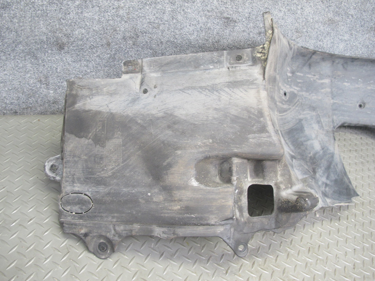 2001-2006 BMW E46 M3 Front Right Fender Liner Splash Shield Guard Cover 2695666