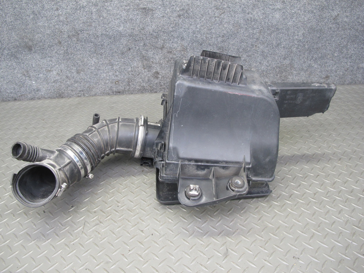 2001-2006 BMW E46 M3 Air Intake Cleaner Filter Box w Hose & MAF Sensor