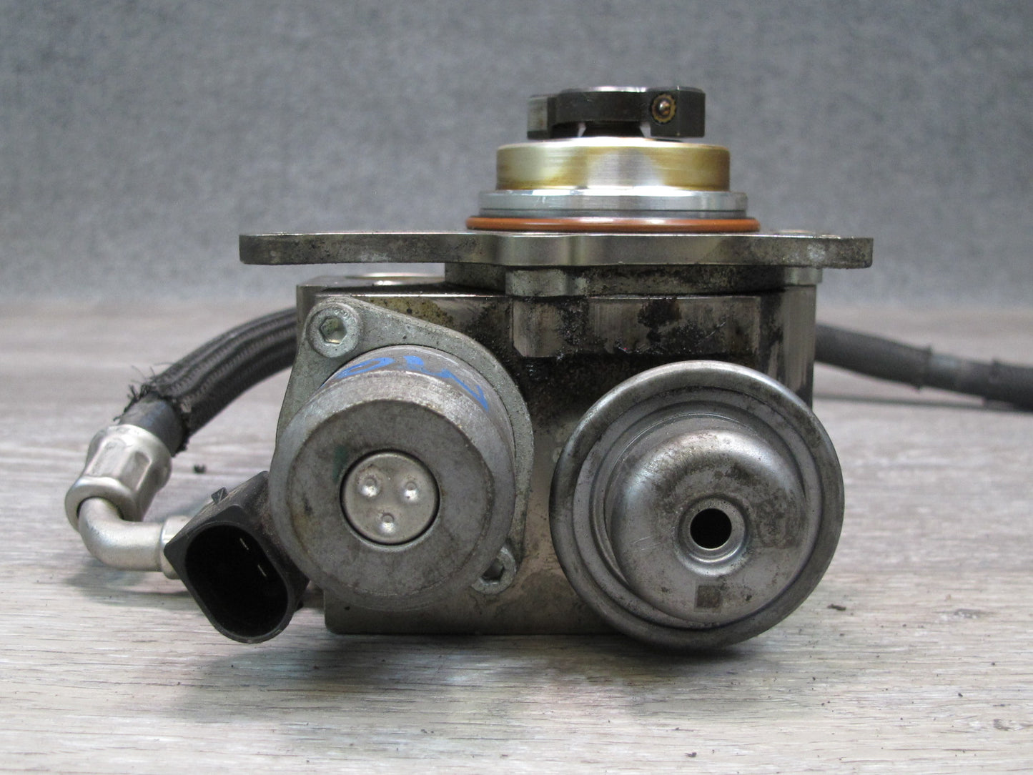 09-13 Mini JCW R55 R56 R57 R58 R59 N14 Engine High Pressure Fuel Pump w Hose OEM