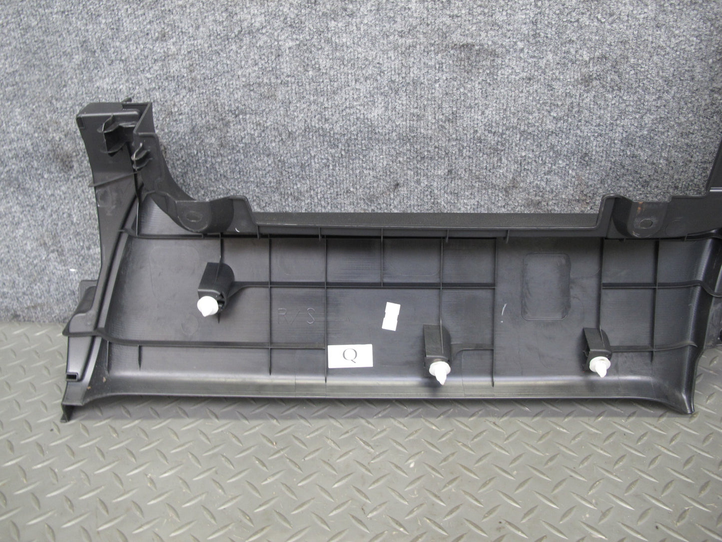 10-19 Nissan 370Z Z34 Convertible Rear Console Deck Trim Cover Panel Black OEM