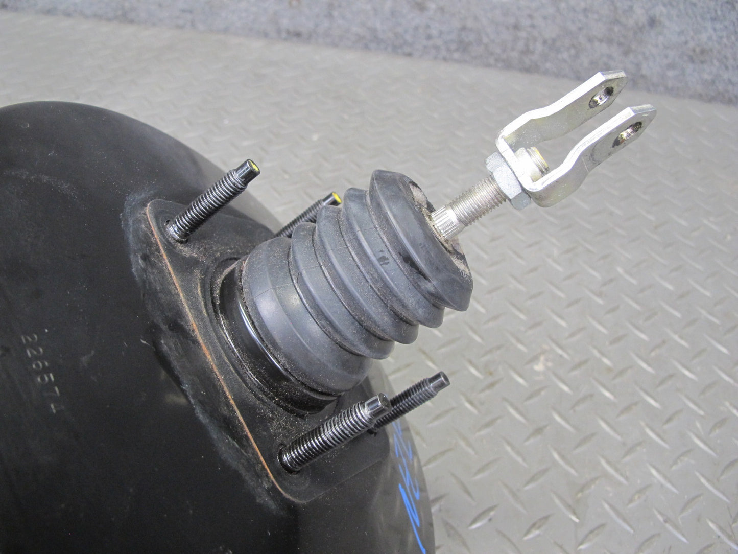 13-14 Nissan Z34 370Z Base Brake Master Cylinder Booster Fluid Reservoir OEM