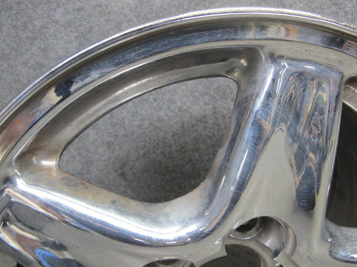 97-01 Chevrolet Camaro Z28 Factory R16 16" Chrome Wheel Rim 16x8J ET55 OEM