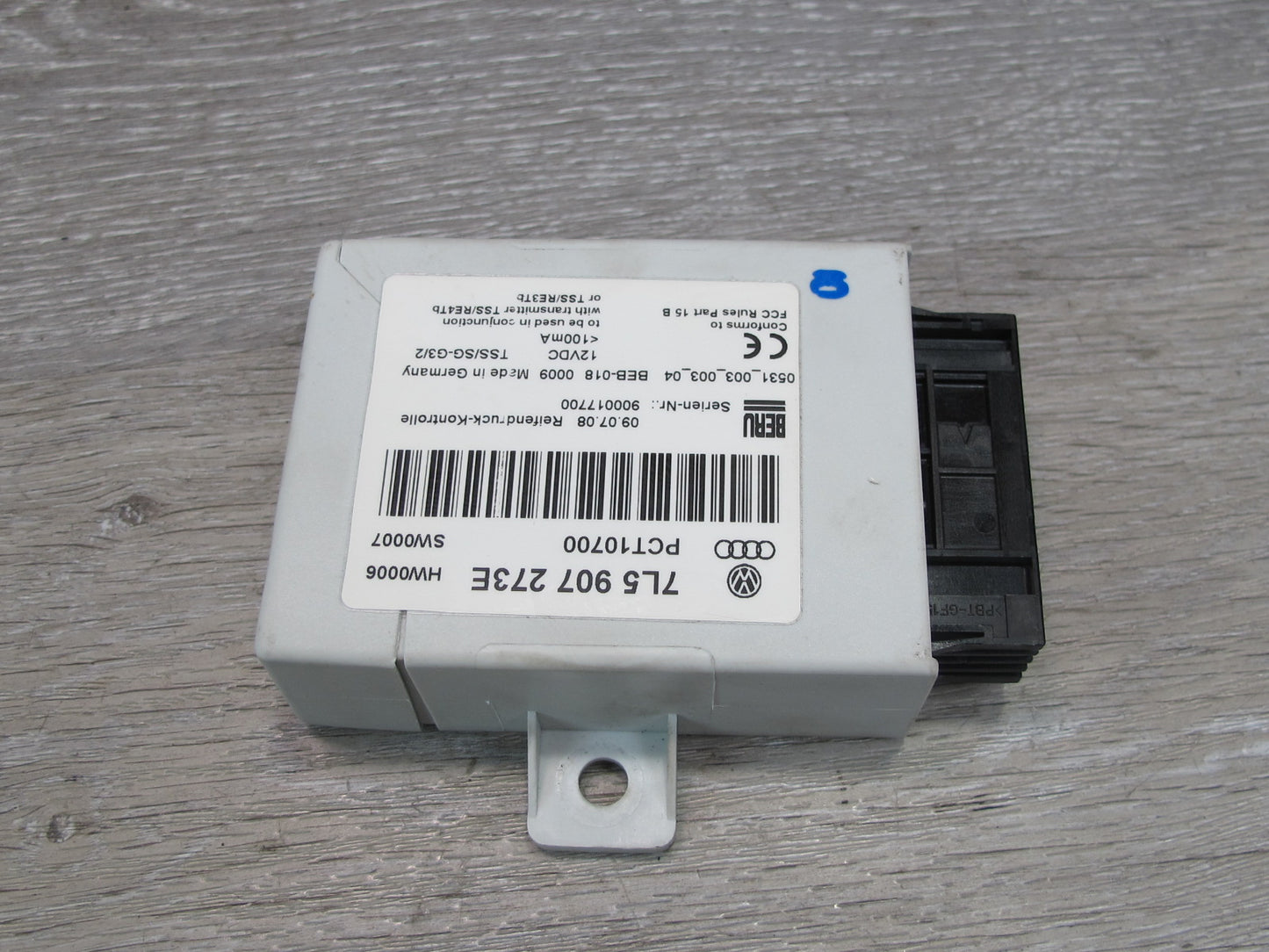 2008-2010 Porsche Cayenne 957 TPMS Tire Pressure Monitor Control Module
