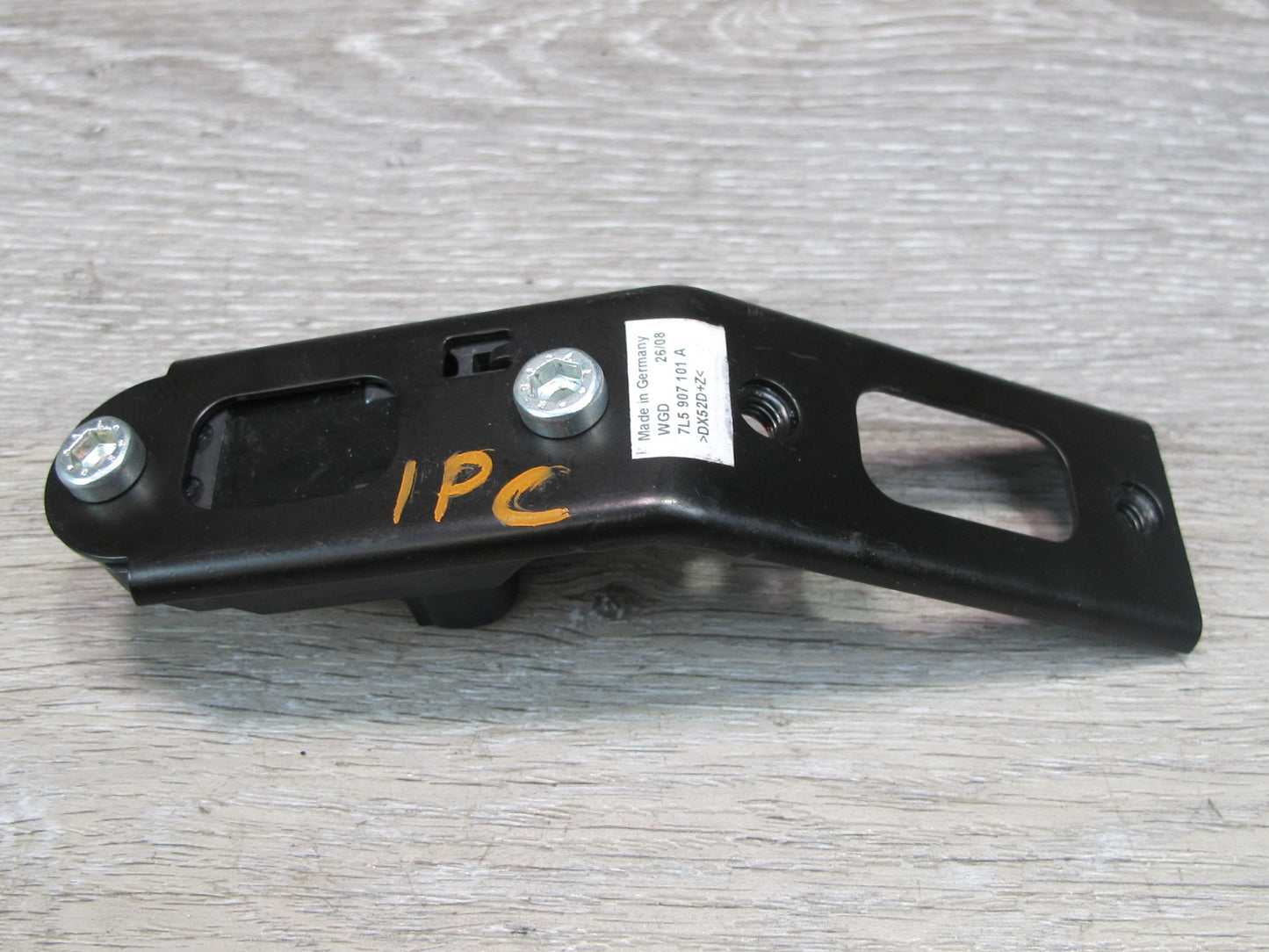 2008-2010 Porsche Cayenne 957 Rear Lid Tilt Angle Sensor 7L5907101A
