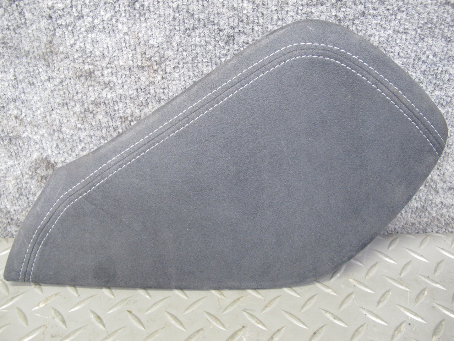 09-19 Nissan 370Z Z34 Conv Center Console Left & Right Side Trim Panel Set OEM