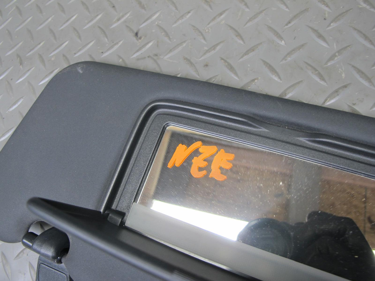 10-19 Nissan 370Z Z34 Convertible Set of 2 Front Right & Left Sunvisor Black OEM