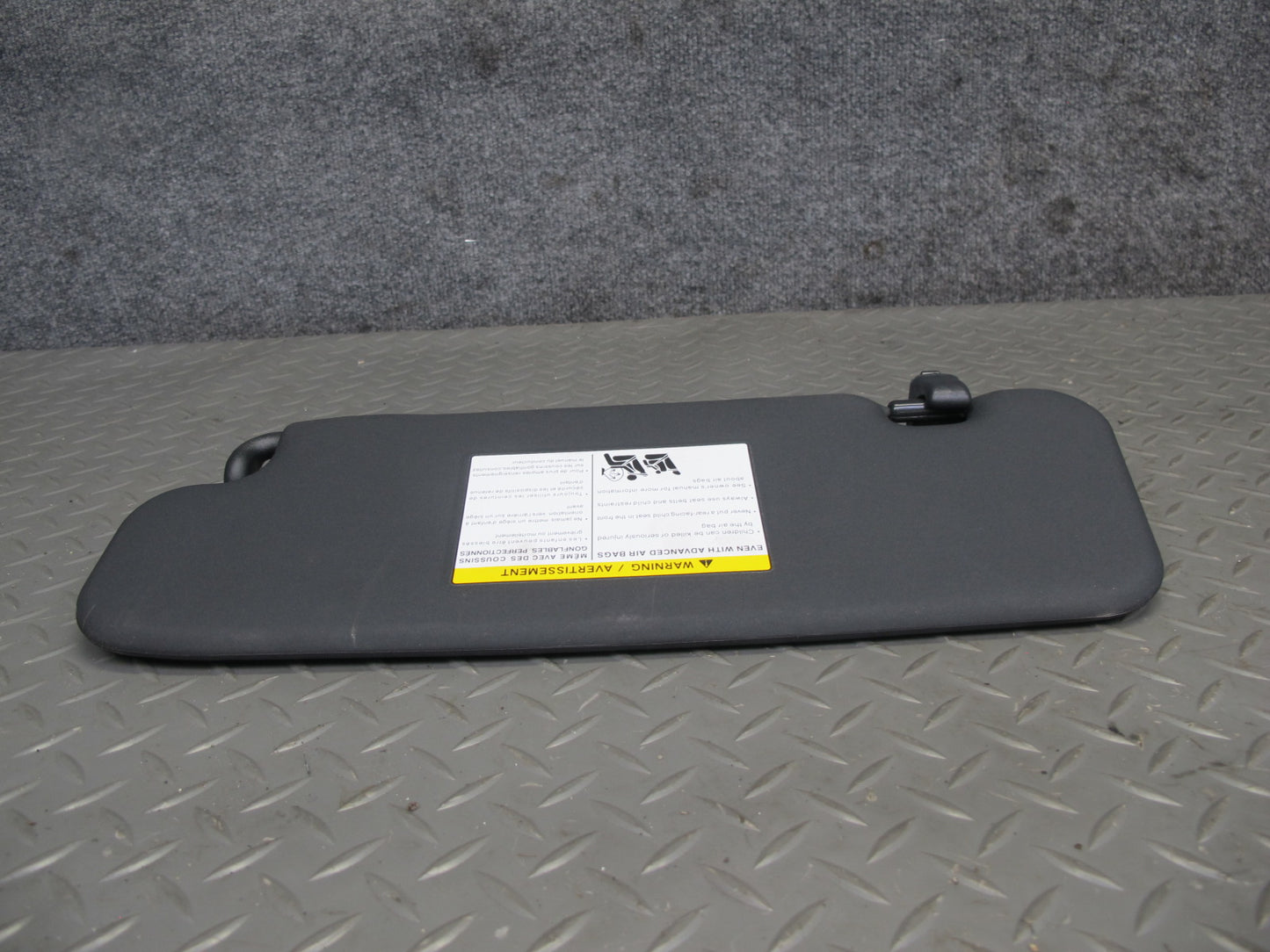 10-19 Nissan 370Z Z34 Convertible Set of 2 Front Right & Left Sunvisor Black OEM