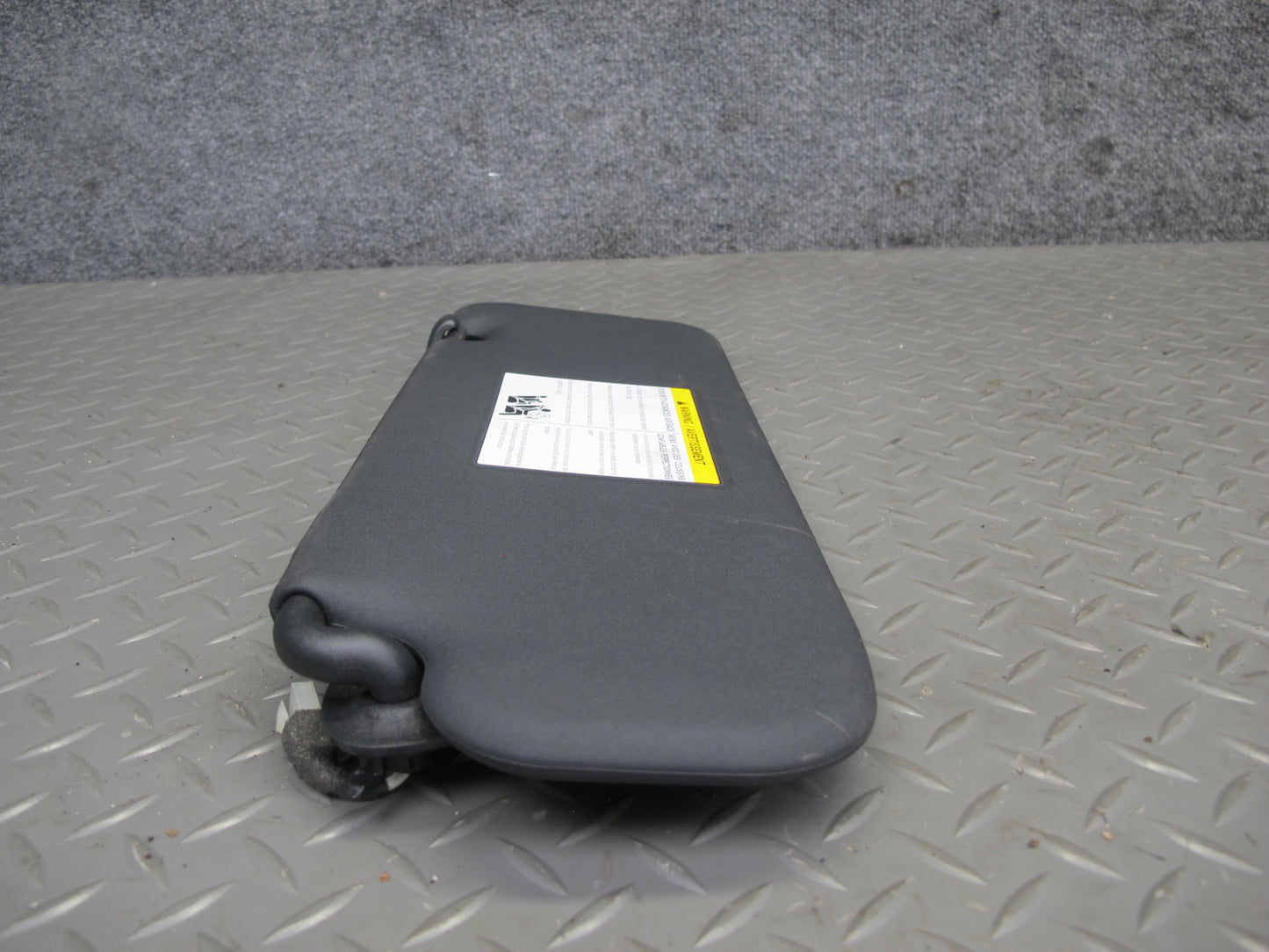 10-19 Nissan 370Z Z34 Convertible Set of 2 Front Right & Left Sunvisor Black OEM