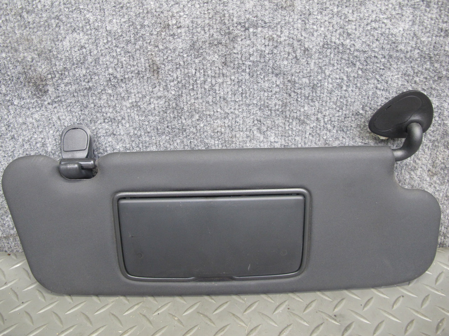 10-19 Nissan 370Z Z34 Convertible Set of 2 Front Right & Left Sunvisor Black OEM