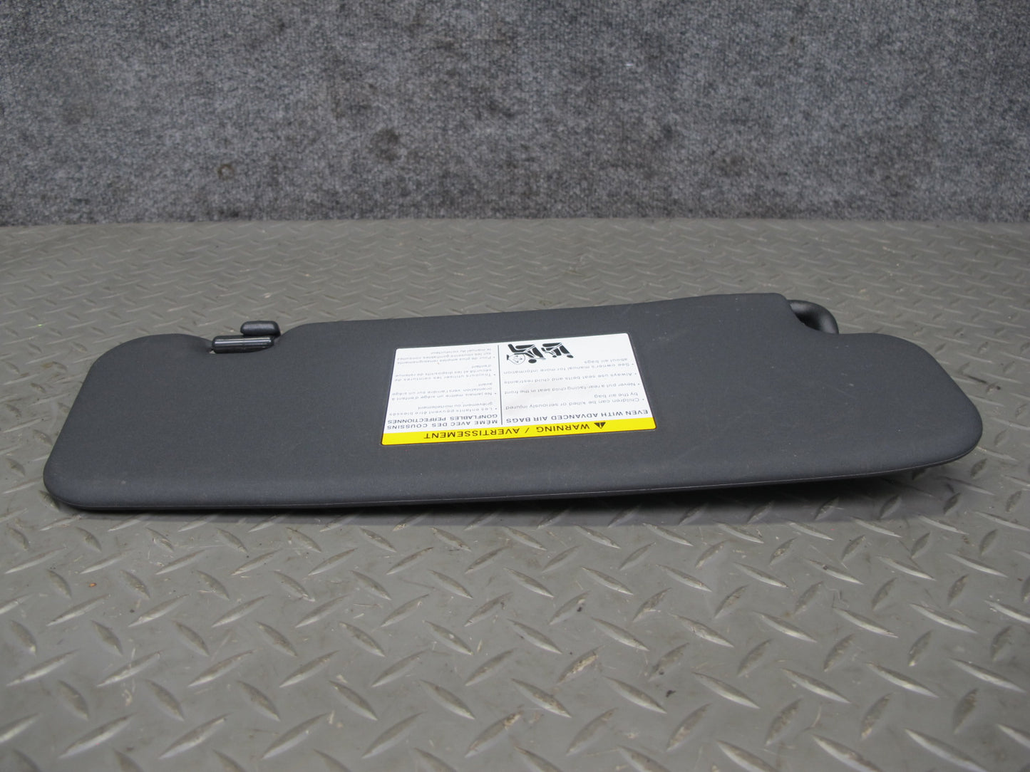 10-19 Nissan 370Z Z34 Convertible Set of 2 Front Right & Left Sunvisor Black OEM