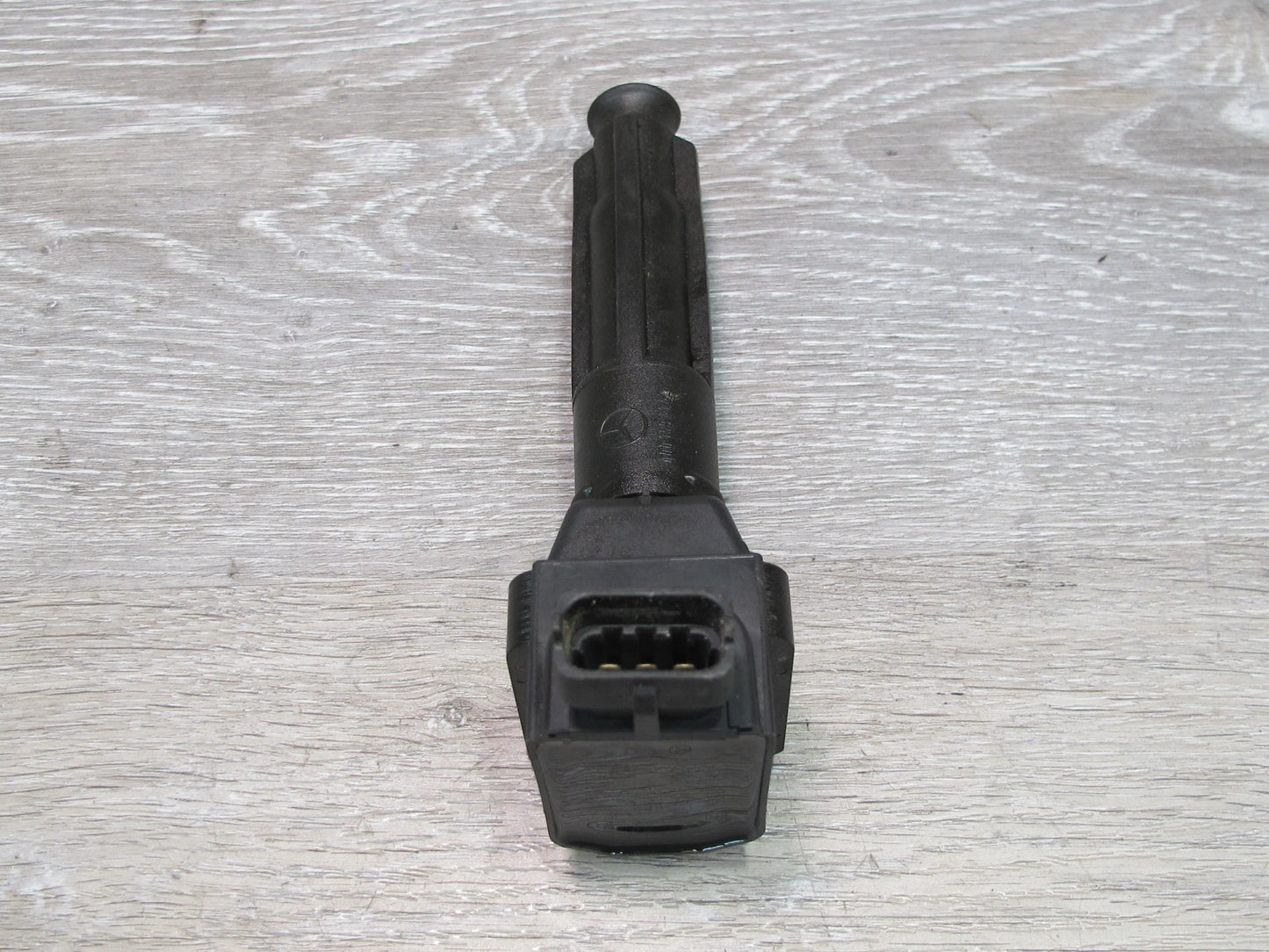 96-99 Mercedes W140 5.0L 119.980 M119 Engine Ignition Coil 0001587203 OEM