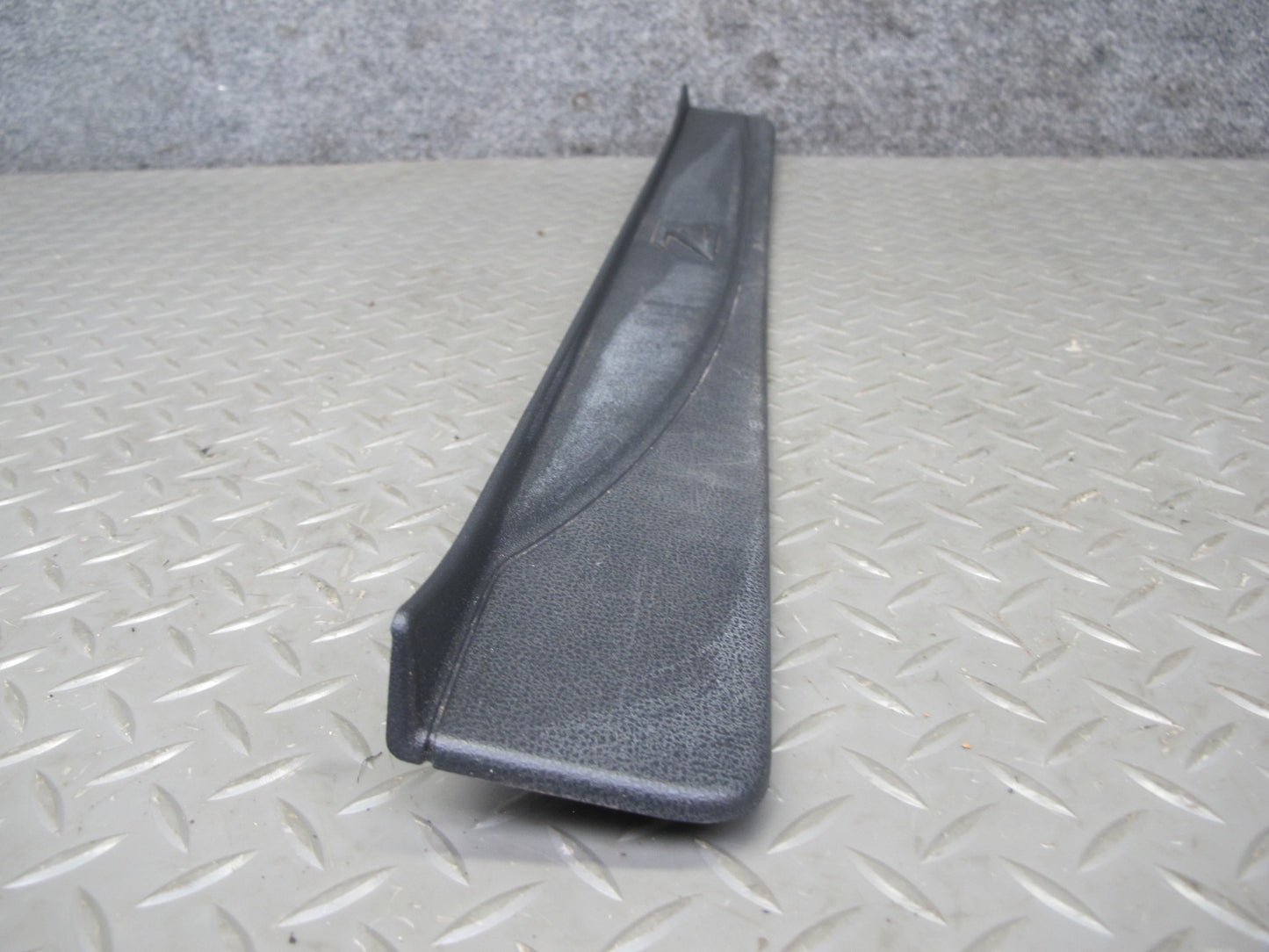 09-20 Nissan Z34 370Z Set of 2 Left & Right Door Scuff Sill Plate Trim Panel OEM