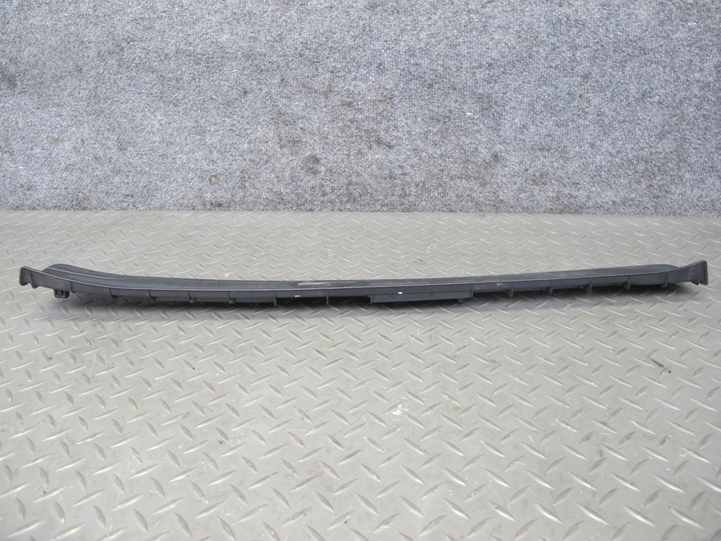 09-20 Nissan Z34 370Z Set of 2 Left & Right Door Scuff Sill Plate Trim Panel OEM