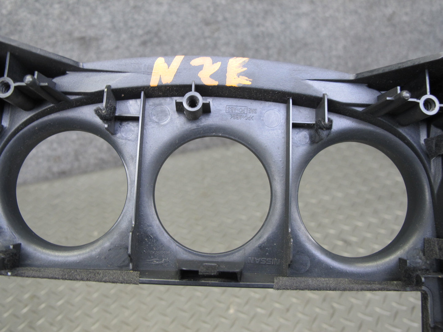 09-20 Nissan 370Z Z34 Dash Center Radio Climate Control Trim Cover Black OEM