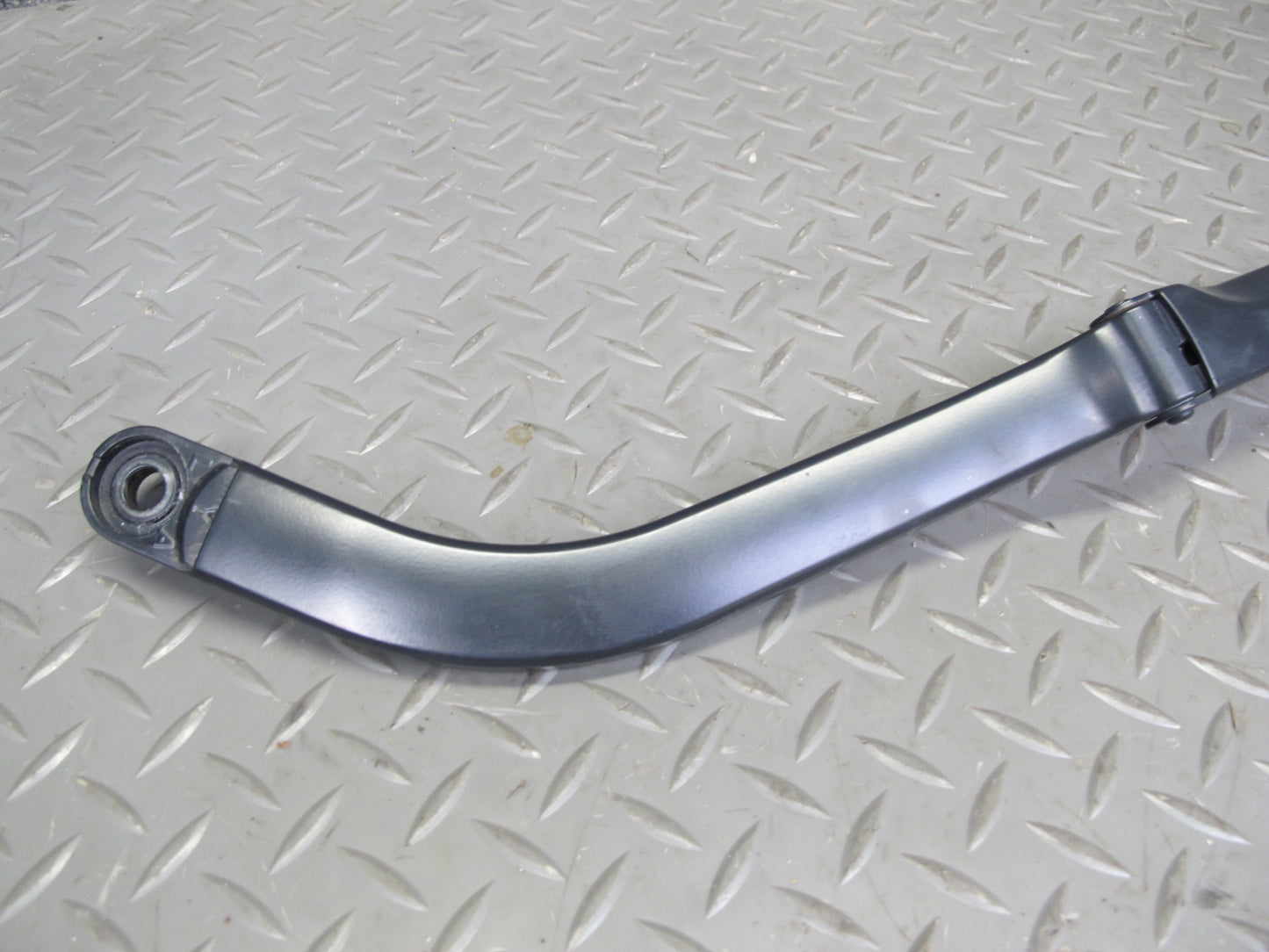 11-20 Nissan 370Z Z34 Set of 2 Front Left & Right Windshield Wiper Arm OEM