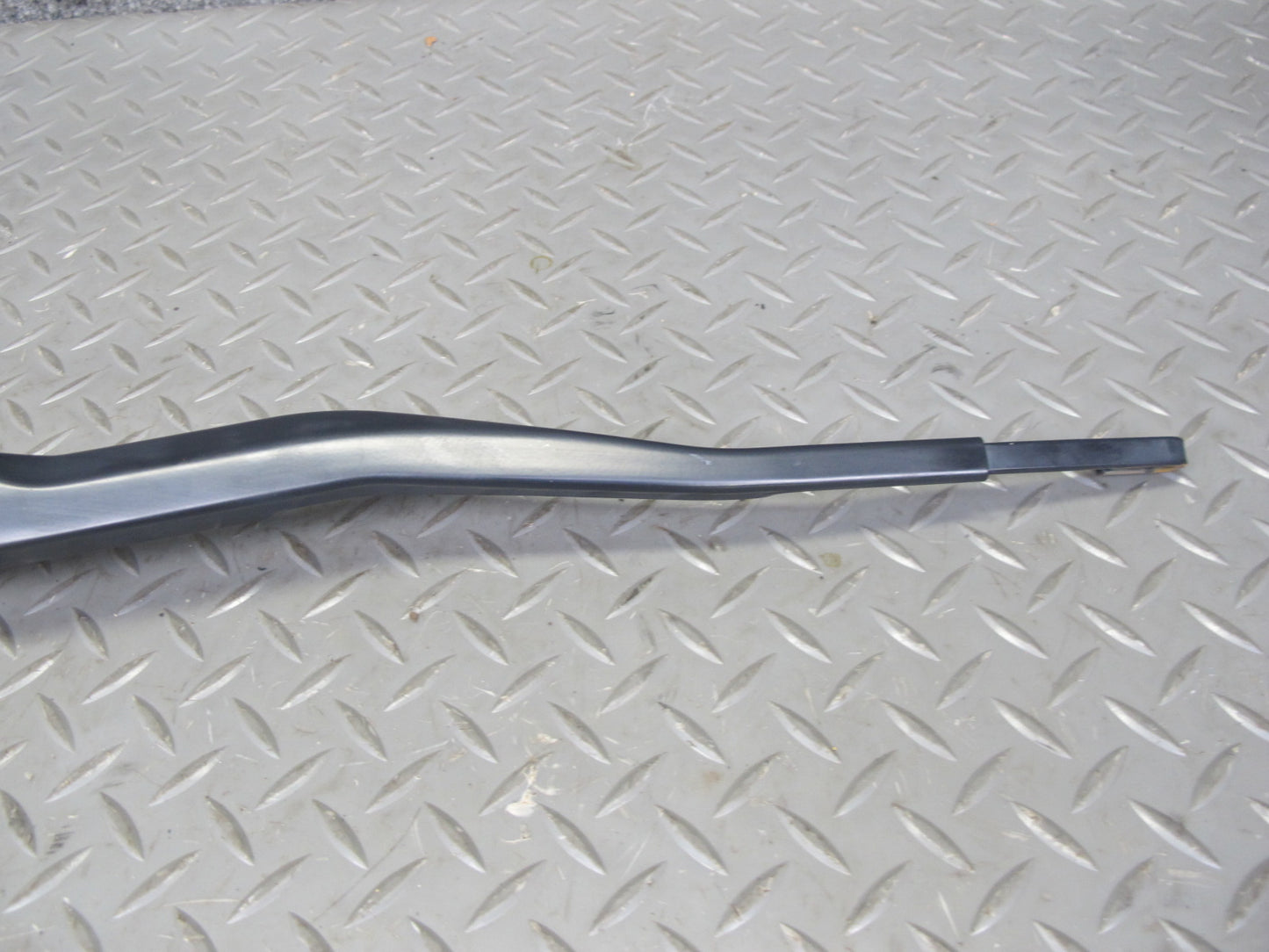 11-20 Nissan 370Z Z34 Set of 2 Front Left & Right Windshield Wiper Arm OEM