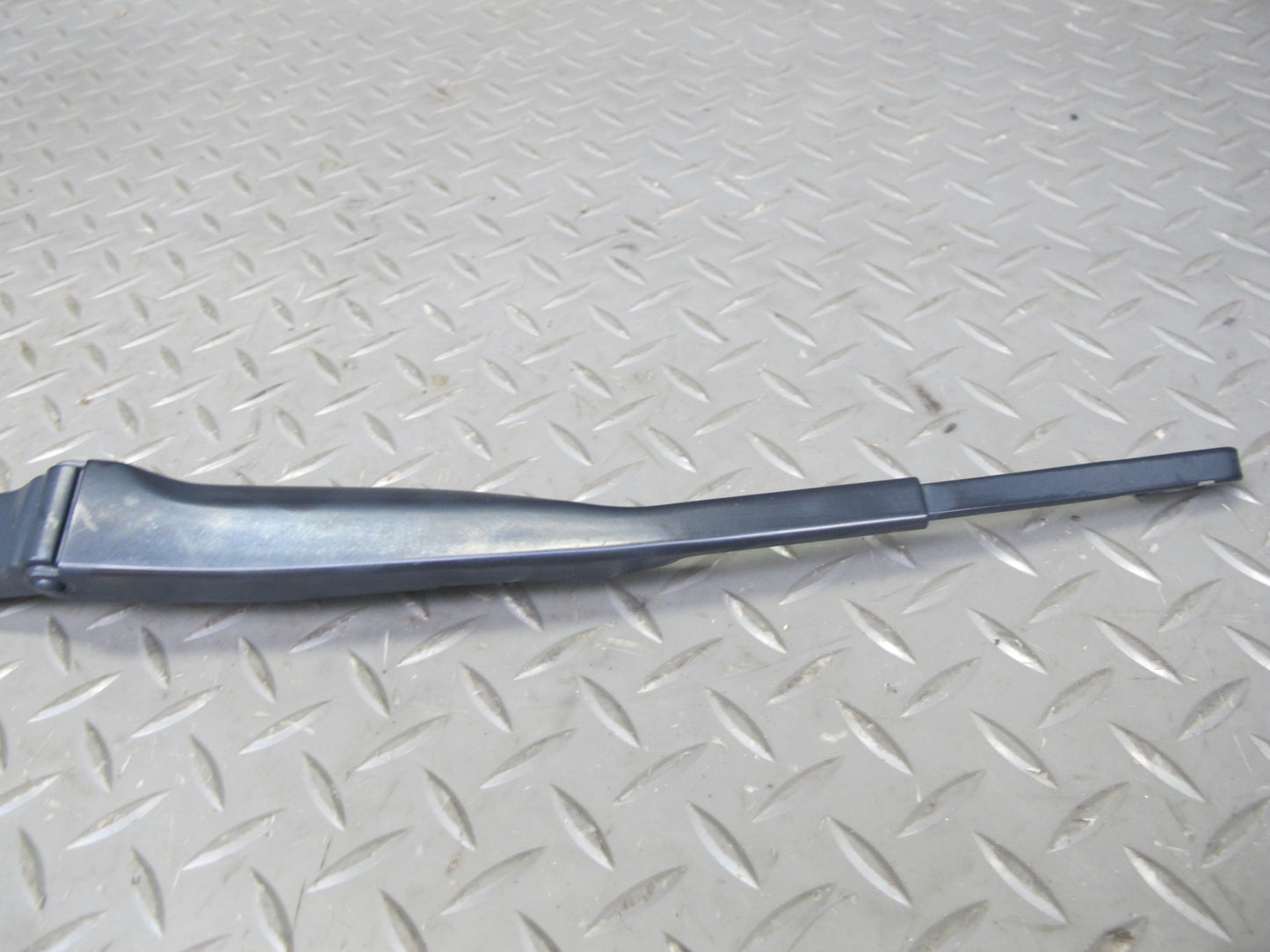 11-20 Nissan 370Z Z34 Set of 2 Front Left & Right Windshield Wiper Arm OEM