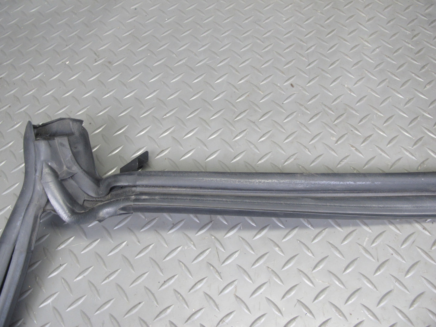 10-19 Nissan 370Z Convert Set of 5 Windshield Left & Right Door Weatherstrip OEM