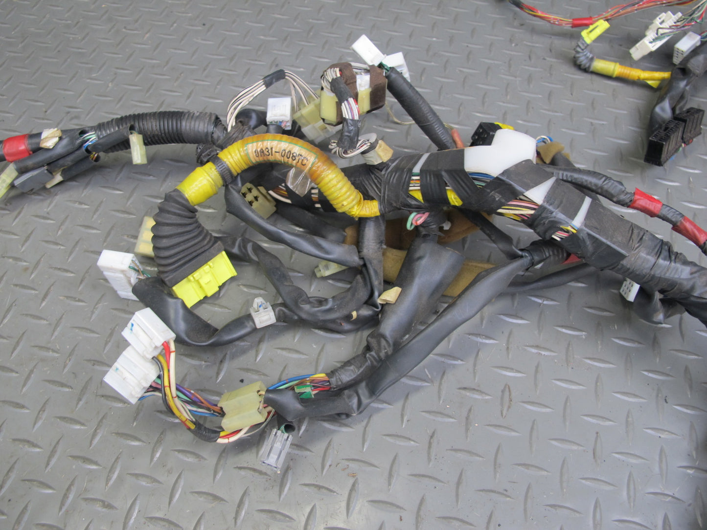1991 Toyota SW21L MR2 5SFE A/T Main Body Dash Wire Wiring Harness w Fuse Box OEM