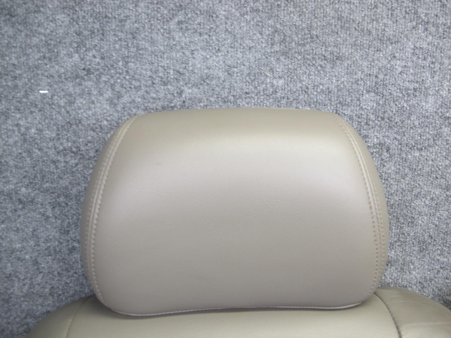 2003 Hummer H2 Rear 2ND ROW Left & Right Side Leather Wheat Seat Set of 2 Wheat