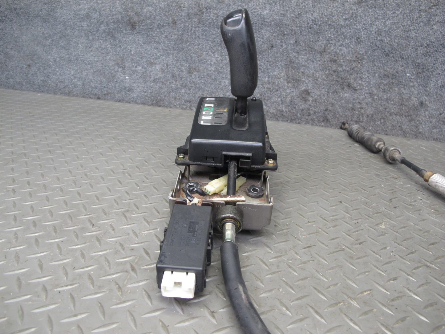 91-92 Toyota SW21L MR2 A/T Automatic Transmission Shifter w Cable OEM