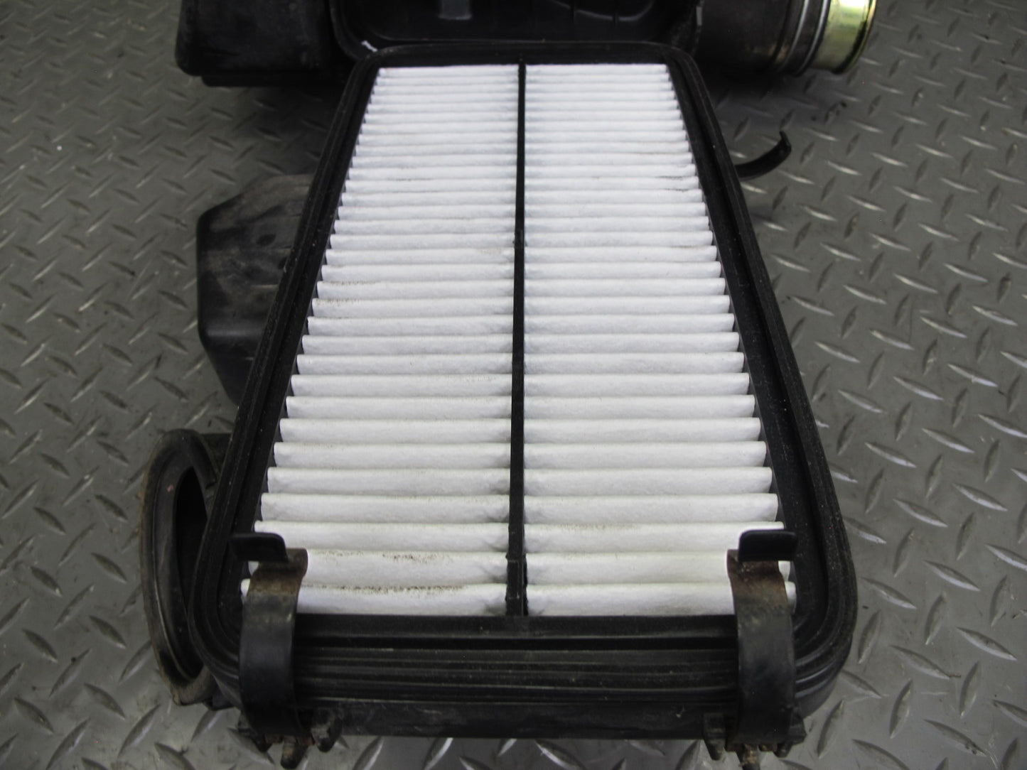 91-92 Toyota SW21L MR2 2.2L 5SFE Air Intake Cleaner Filter Box Resonator OEM