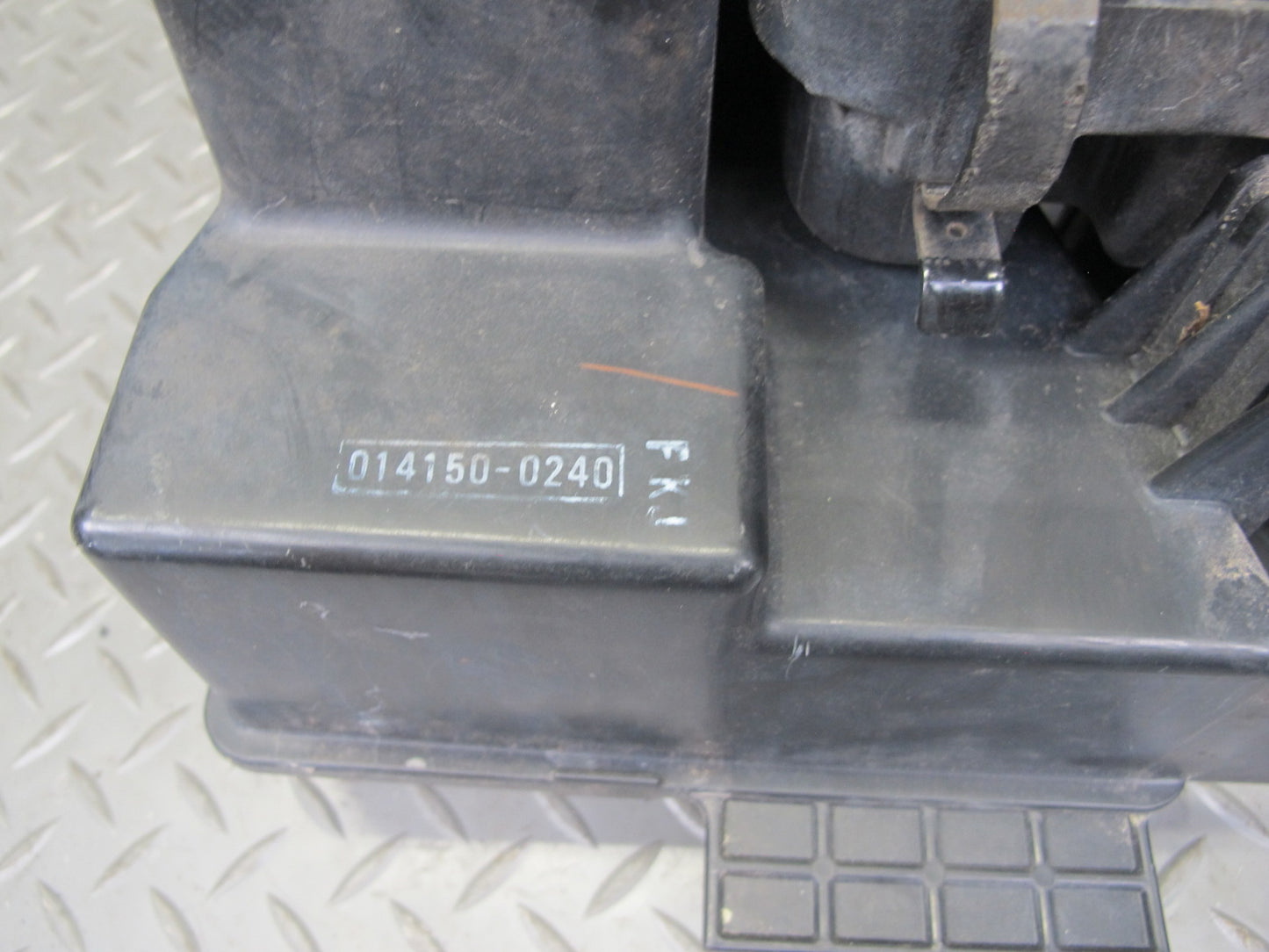 91-92 Toyota SW21L MR2 2.2L 5SFE Air Intake Cleaner Filter Box Resonator OEM