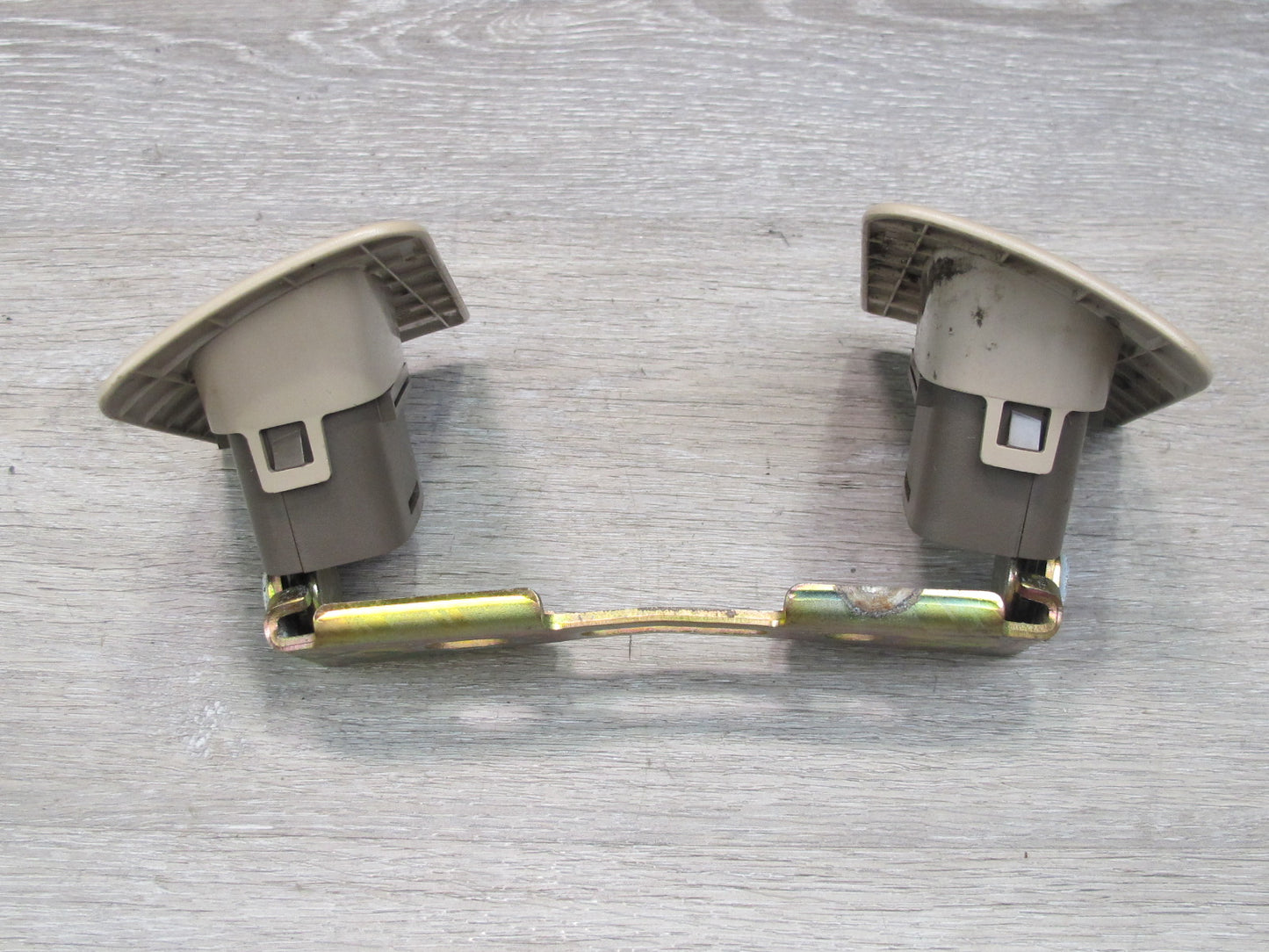 92-00  LEXUS SC300 SC400 REAR RIGHT & LEFT SIDE SEATBELT BUCKLE SET OEM