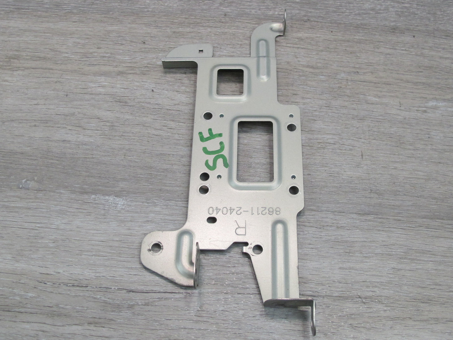 92-00 Lexus UZZ30L SC300 SC400 Dash Radio Left & Right Mount Bracket Set OEM
