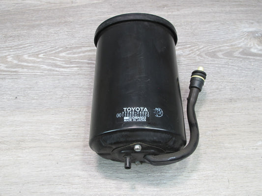 92-97 Lexus UZZ30L SC300 SC400 Fuel Evap Vapor Charcoal Canister w Bracket OEM