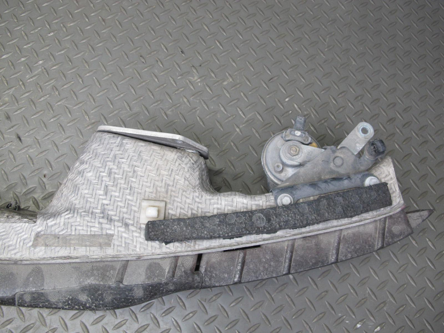 2001-2006 BMW E46 M3 Front Bumper Carbon Reinforcement Bar w Foam & Horns