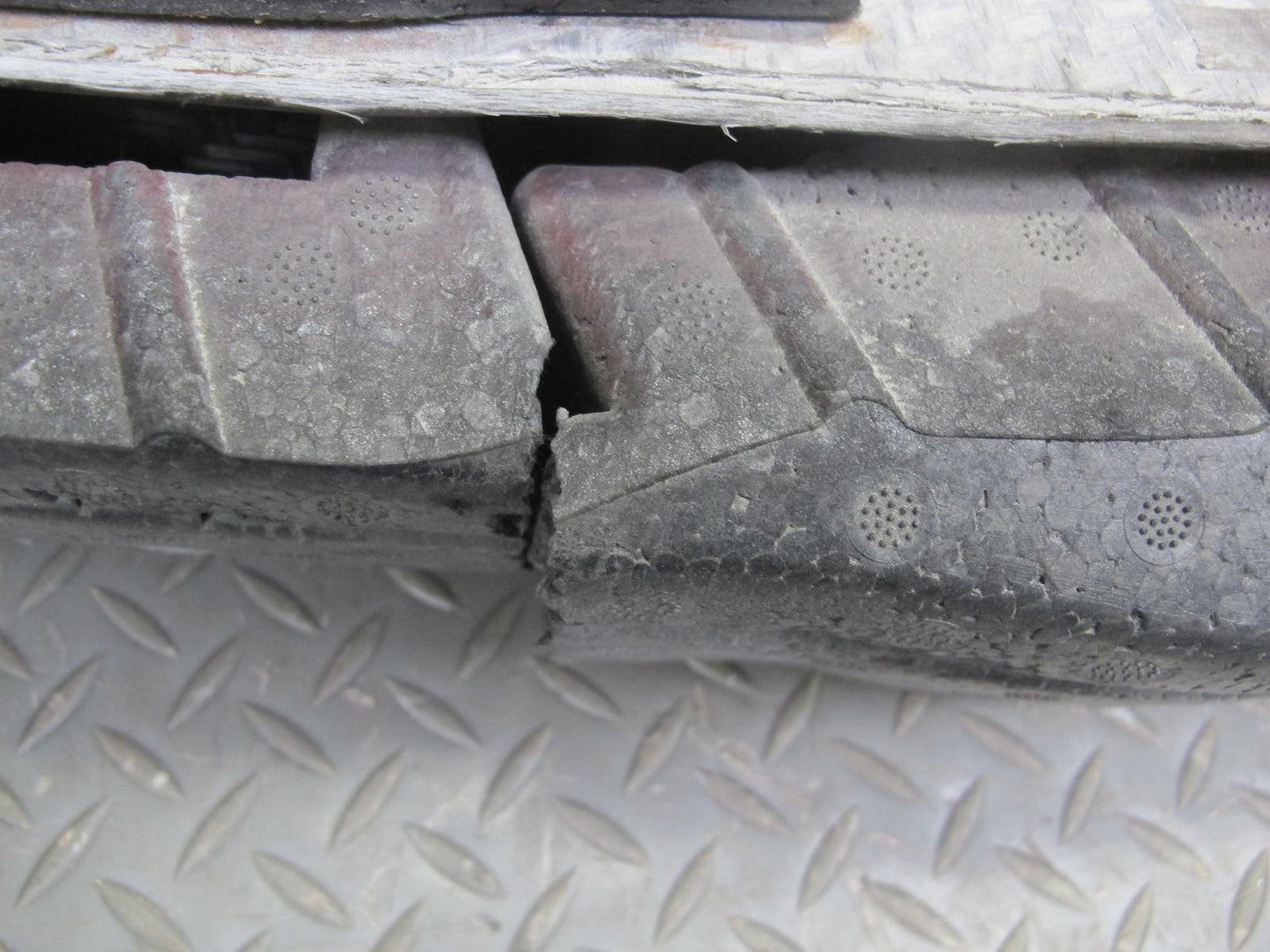 2001-2006 BMW E46 M3 Front Bumper Carbon Reinforcement Bar w Foam & Horns