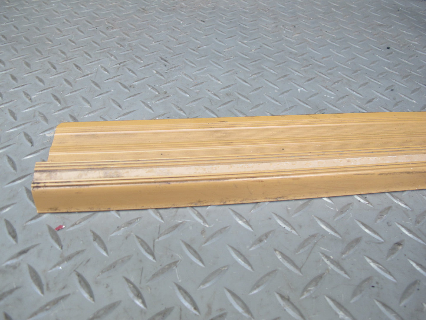 81-85 Mercedes W123 Set of 2 Rear Left & Right Door Scuff Sill Plate Trim Panel