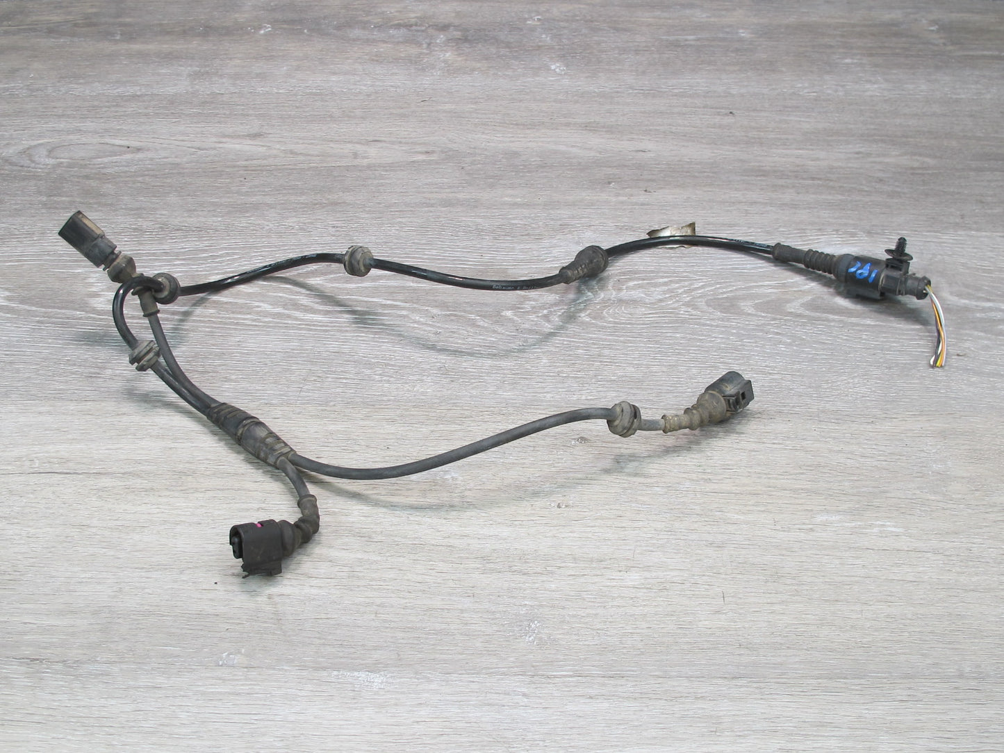 2008-2010 Porsche Cayenne 957 Rear ABS Wheel Speed Sensor Wiring Harness