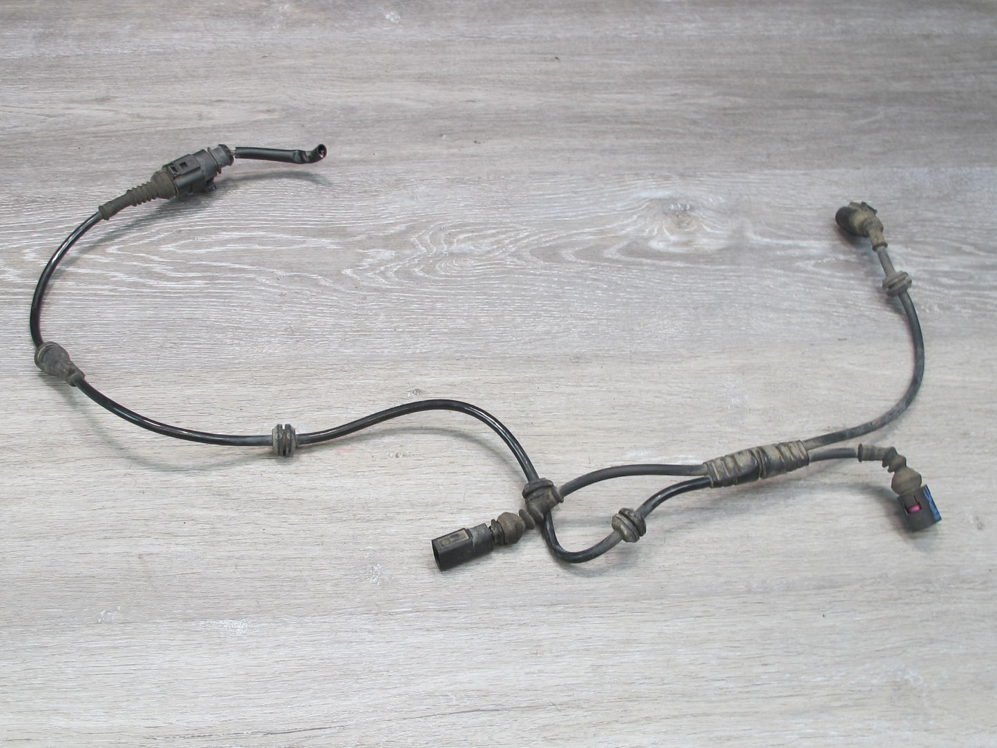 2008-2010 Porsche Cayenne 957 Rear ABS Wheel Speed Sensor Wiring Harness