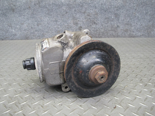 78-85 Mercedes W123 Power Steering Pump 1264601380 OEM