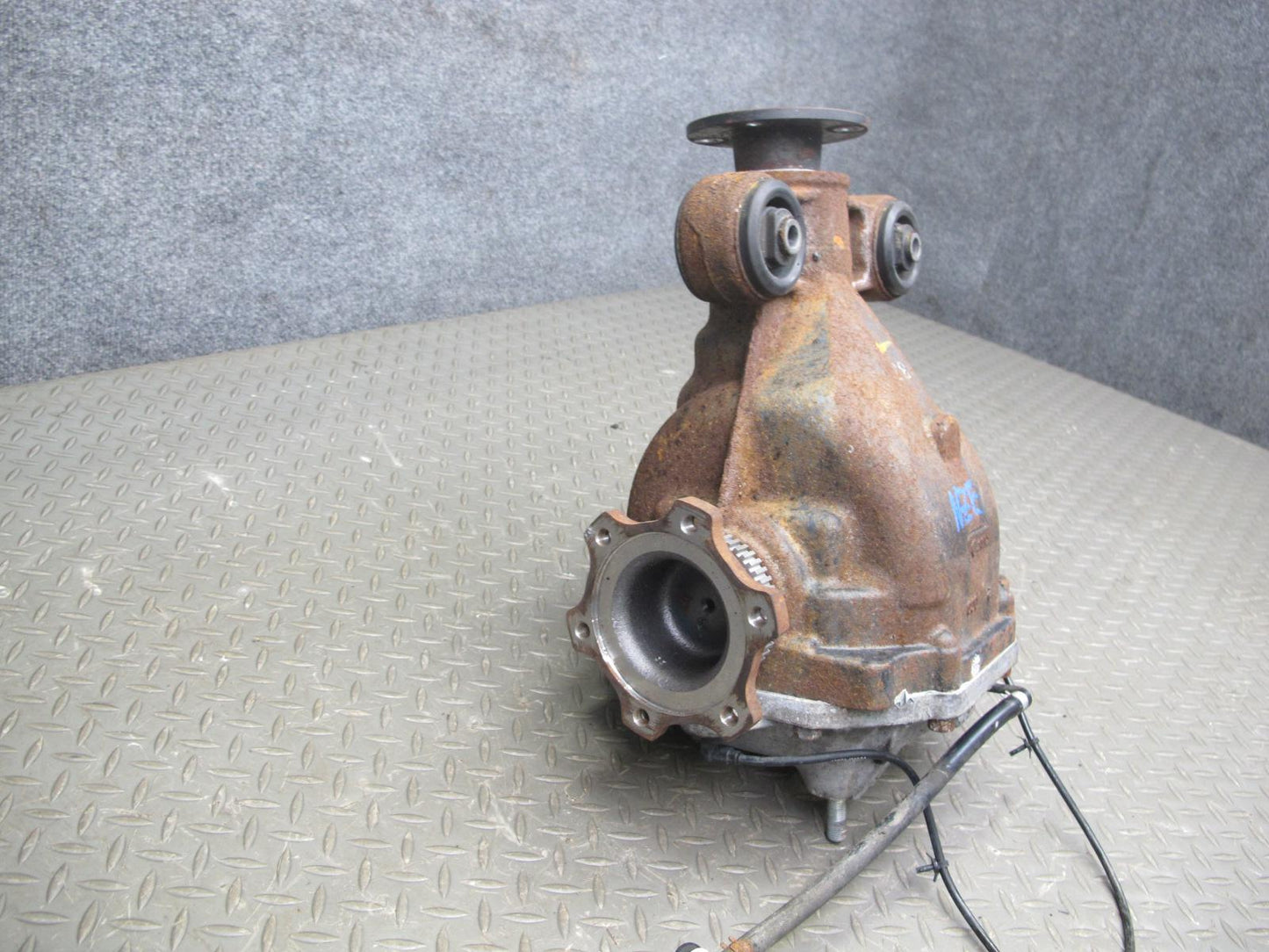 11-16 Nissan Z34 370Z A/T Rear Differential Carrier Assembly 3.36 Ratio 89K OEM