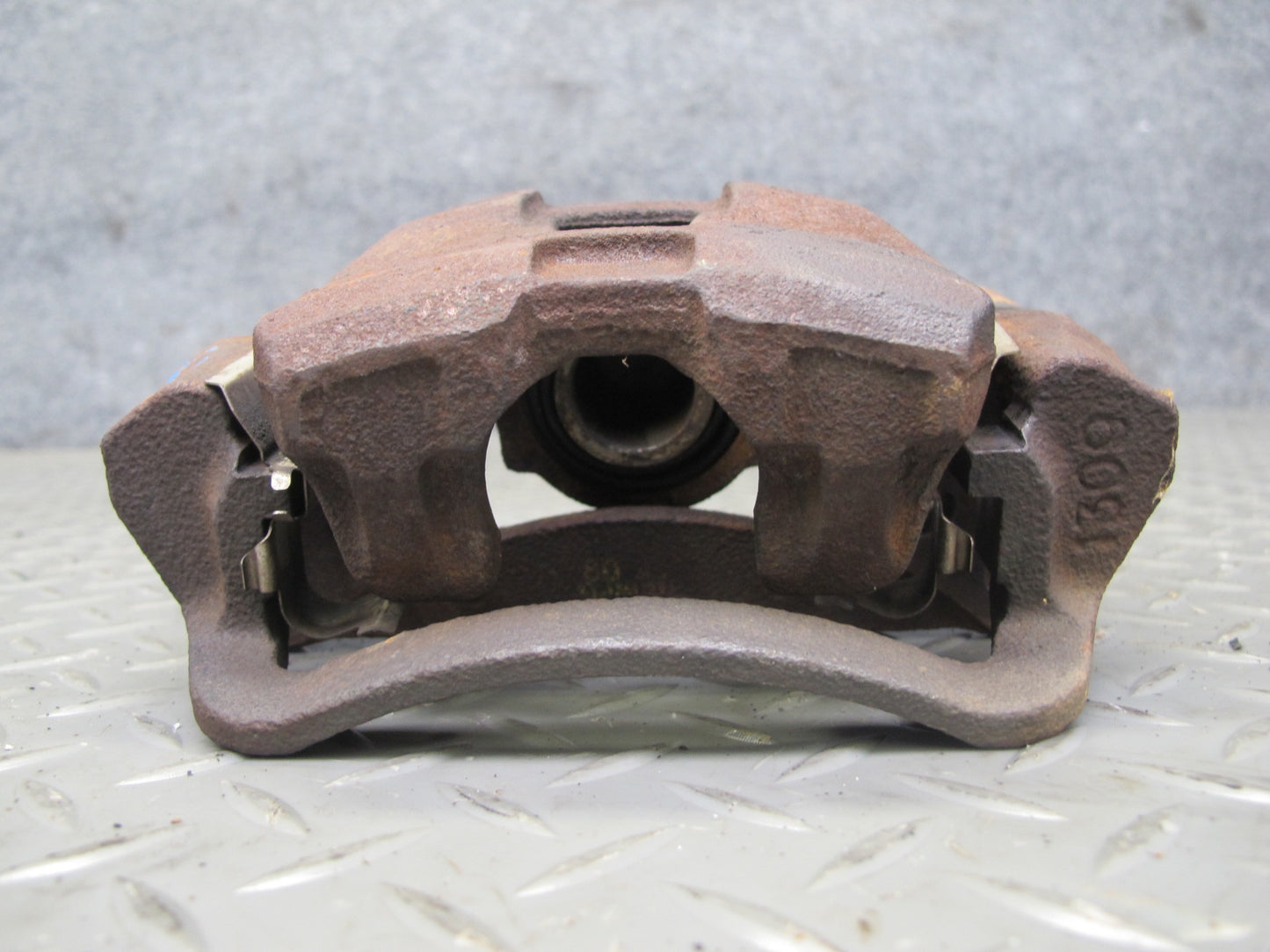 91-99 Dodge Stealth 3000GT FWD NA Set of 2 Rear Left & Right Brake Caliper OEM